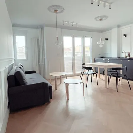Designer Flat *
